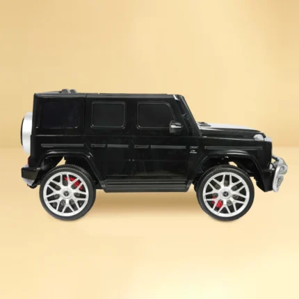 Ride-On Car